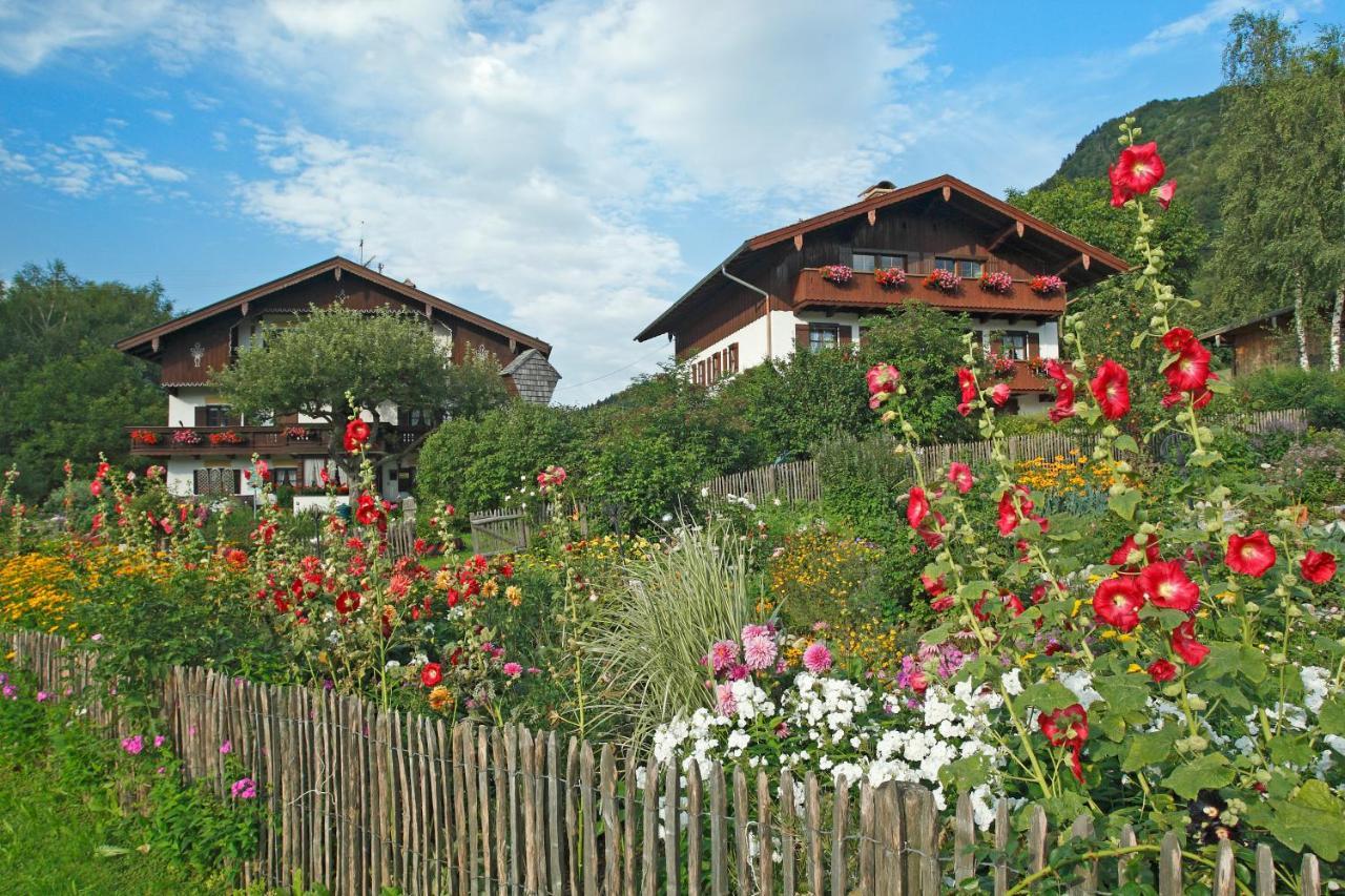 Gaestehaus Koyerbauer Boardinghouse Aschau im Chiemgau Eksteriør bilde