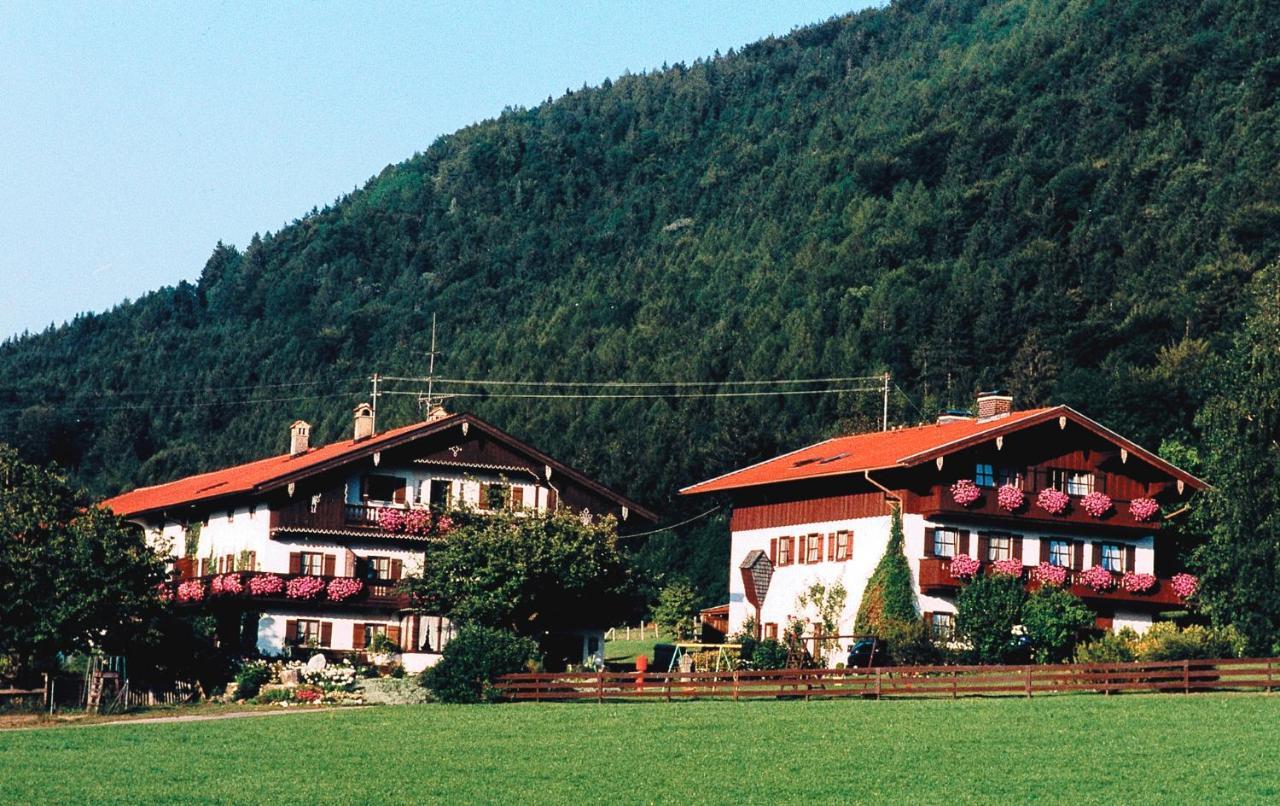 Gaestehaus Koyerbauer Boardinghouse Aschau im Chiemgau Eksteriør bilde