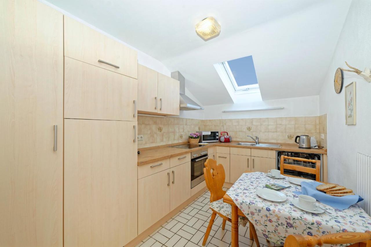Gaestehaus Koyerbauer Boardinghouse Aschau im Chiemgau Eksteriør bilde