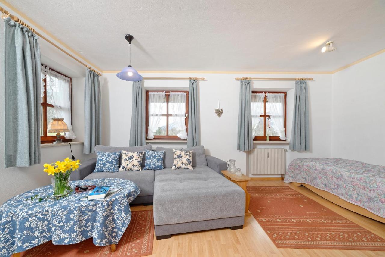 Gaestehaus Koyerbauer Boardinghouse Aschau im Chiemgau Eksteriør bilde