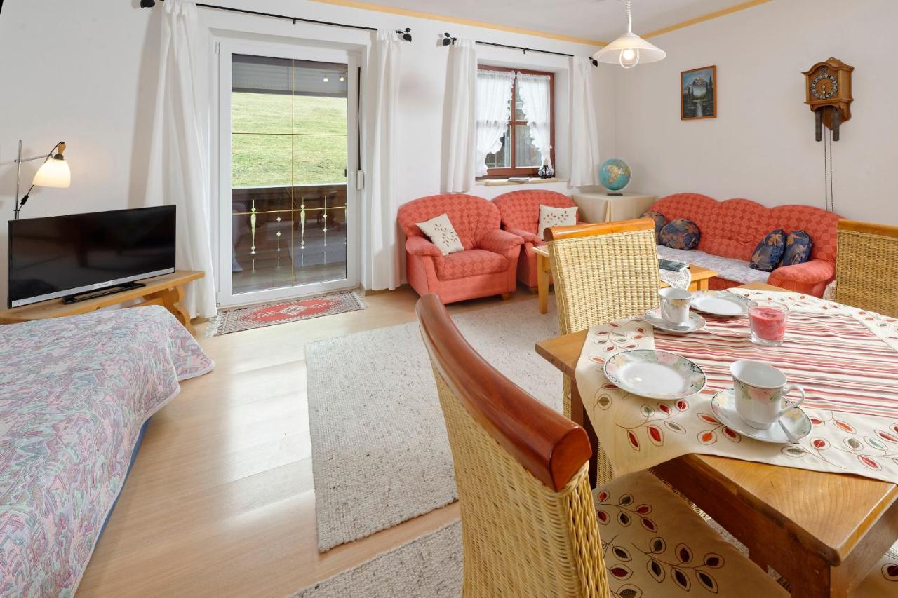Gaestehaus Koyerbauer Boardinghouse Aschau im Chiemgau Eksteriør bilde