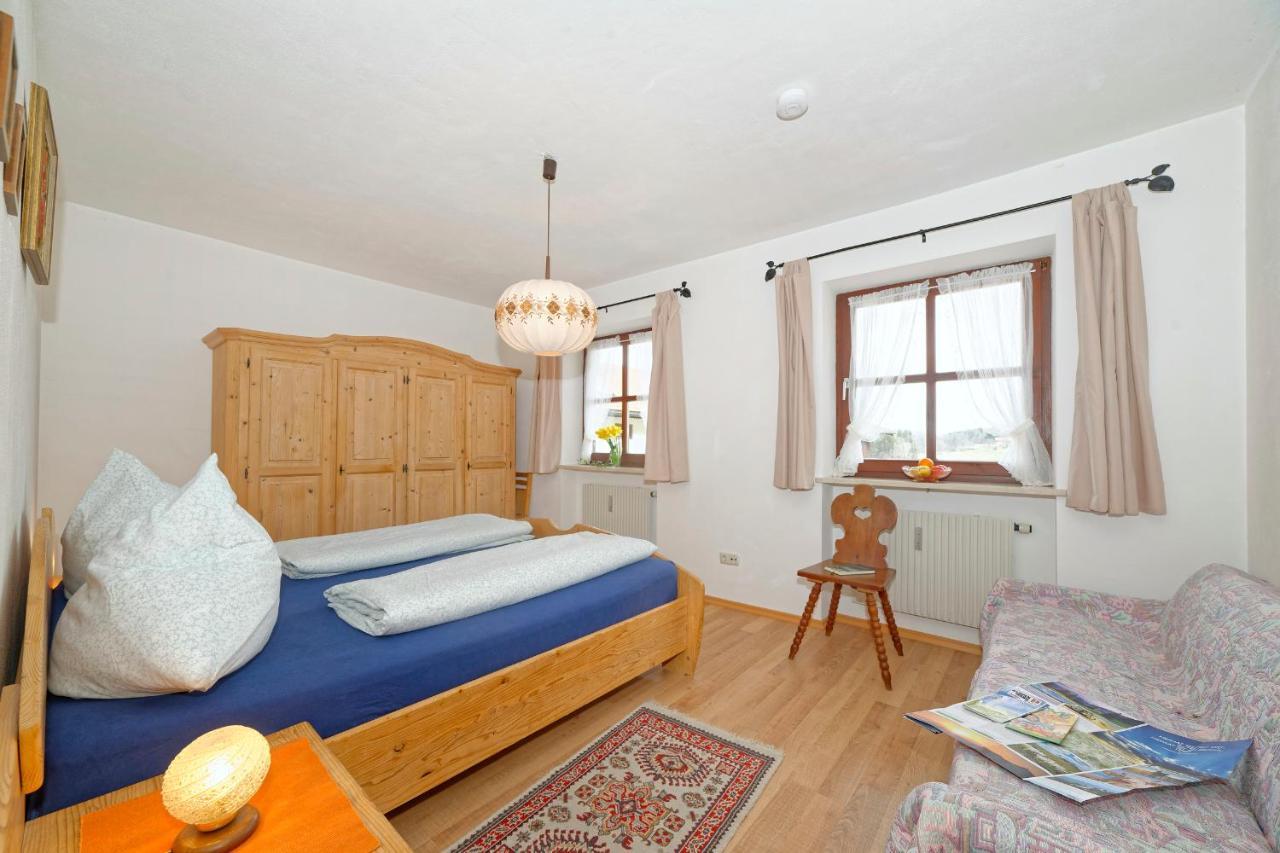 Gaestehaus Koyerbauer Boardinghouse Aschau im Chiemgau Eksteriør bilde