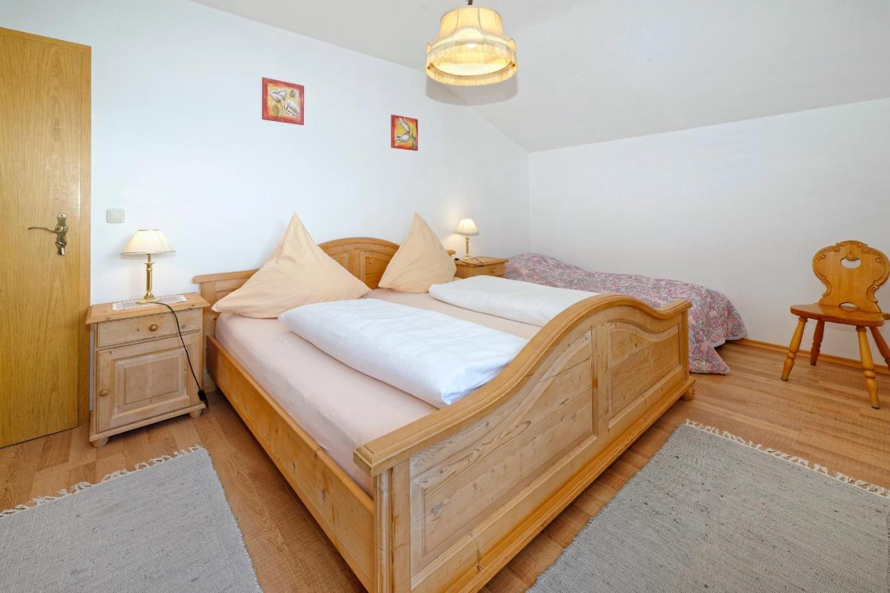 Gaestehaus Koyerbauer Boardinghouse Aschau im Chiemgau Eksteriør bilde